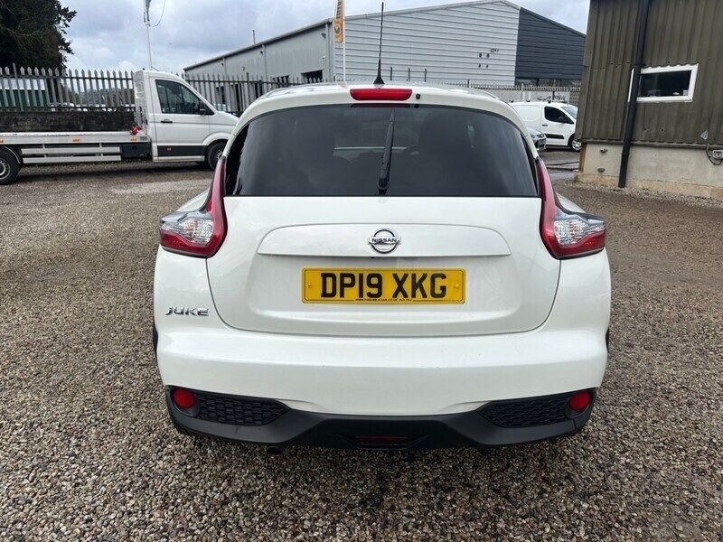 Used Nissan Juke Tekna 2019 White SUV