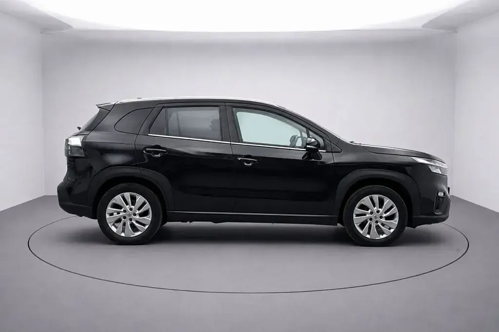 Used Suzuki SX4 S-Cross 129 HP (94 kW) 2023 Black SUV