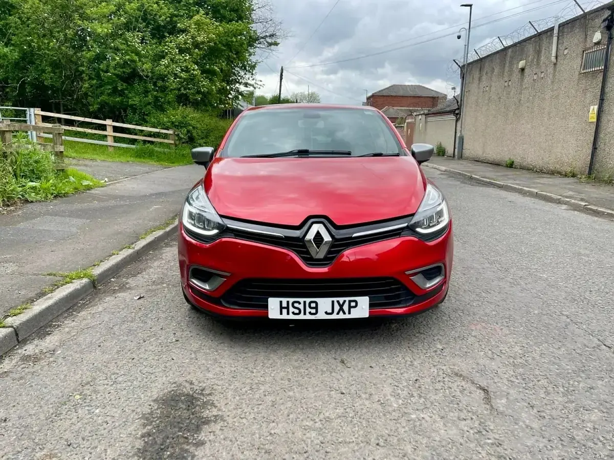 Used Renault Clio IV GT-Line 2019 Red Hatchback