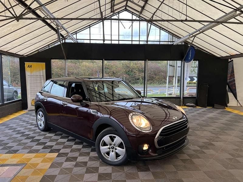 Used Mini Cooper Clubman 136 HP (100 kW) 2016 Maroon Estate
