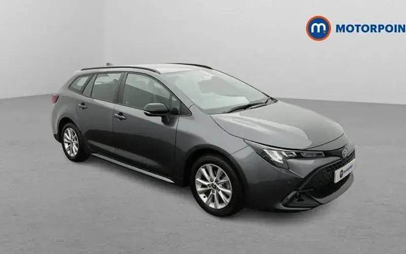 Used Toyota Corolla 140 HP (102 kW) 2025 Estate