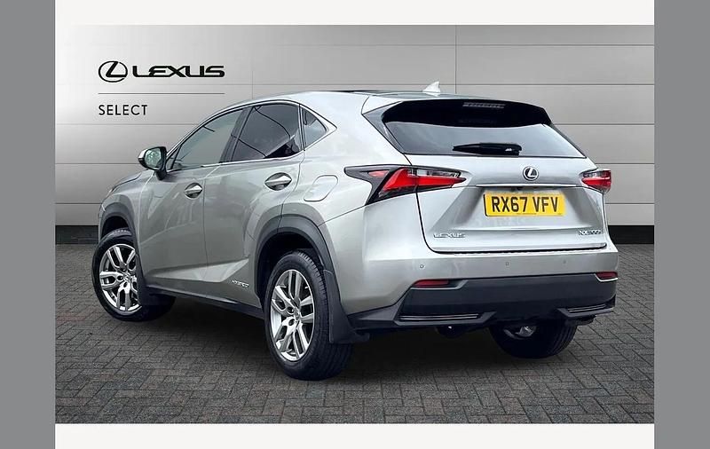 Used Lexus NX300h Luxury Line 197 HP (144 kW) 2017 Silver SUV
