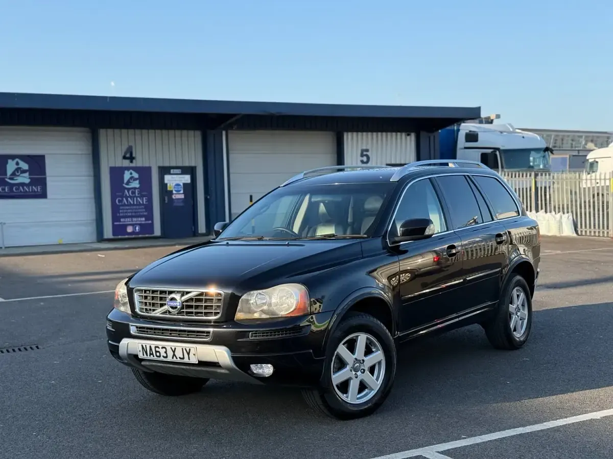 Used Volvo XC90 200 HP (147 kW) 2013 Black SUV