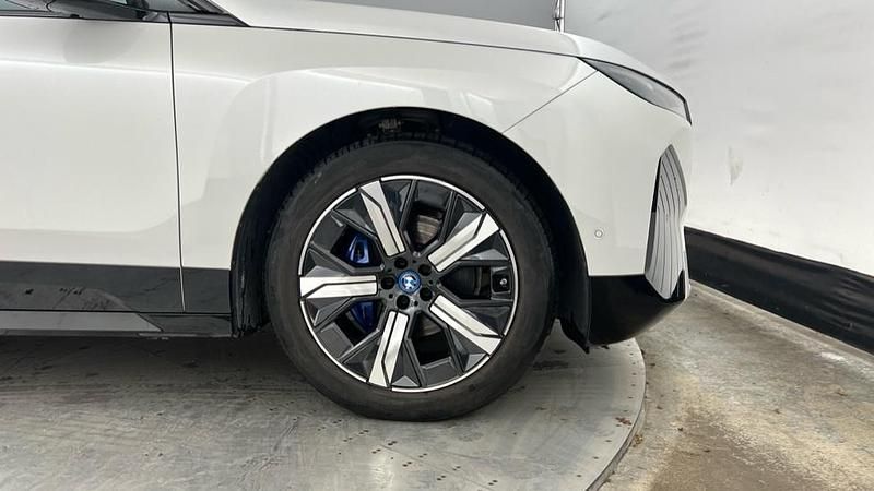 Used BMW iX M Sport 236 kW (322 HP) 2022 White SUV