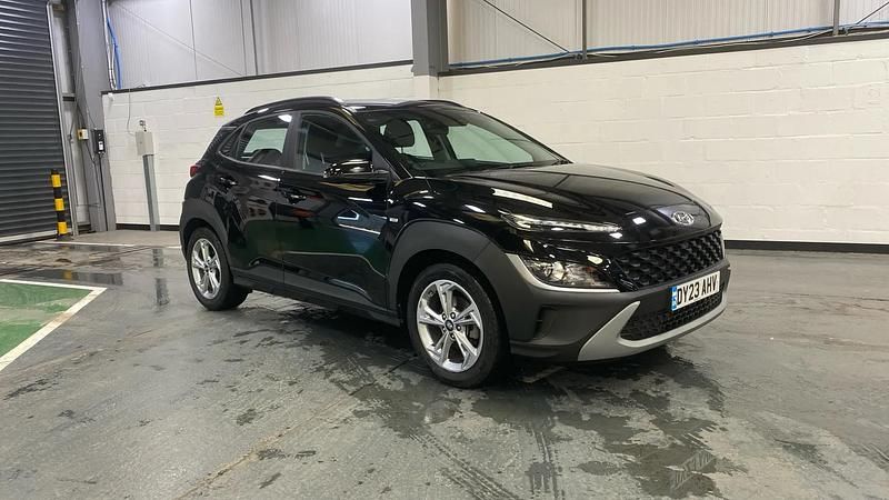 Black Used 2023 Hyundai Kona SE SUV | £14,677 (Fair price) - Image 1/4