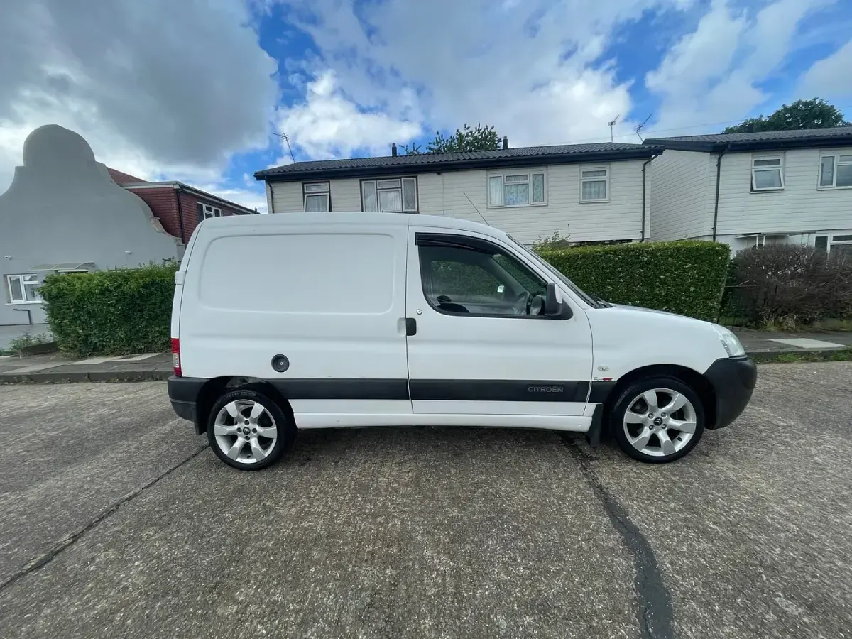 Used Citroën Berlingo 2007 White MPV