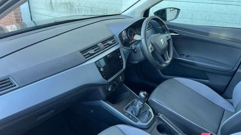 Used Seat Arona SE Technology 95 HP (69 kW) 2020 Metalic mignight black SUV