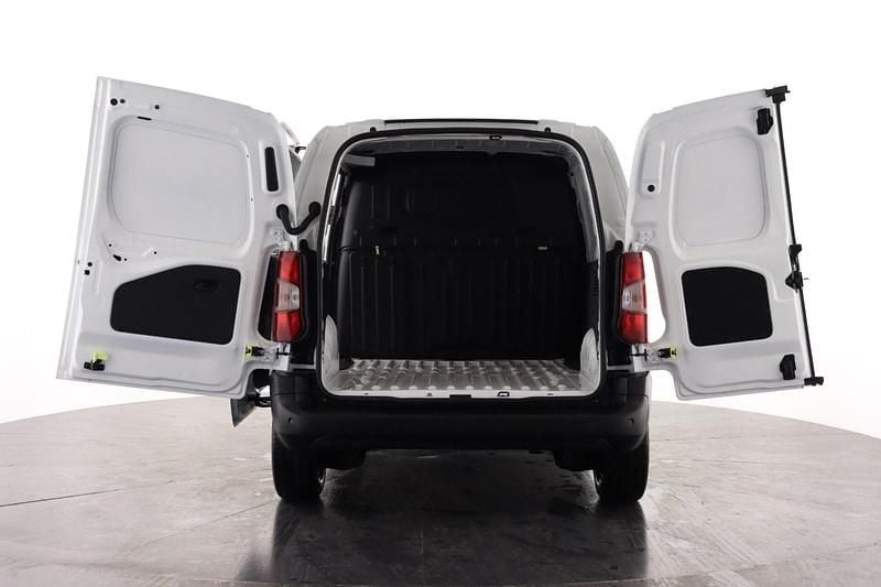 Used Citroën Berlingo 100 HP (73 kW) 2023 White MPV