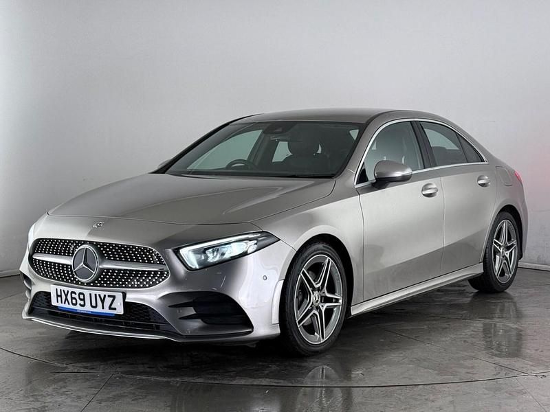 Used Mercedes A180 AMG Line Premium 116 HP (85 kW) 2019 Silver Sedan