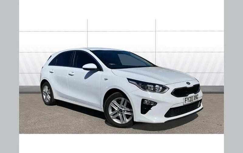 Used Kia Ceed 117 HP (86 kW) 2020 White Hatchback