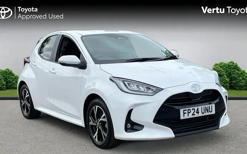 Used Toyota Yaris Design 116 HP (85 kW) 2026 Hatchback