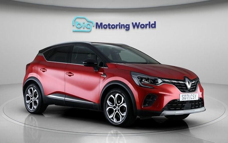 Używany Renault Captur Version S 91 KM (66 kW) 2021 Czerwony SUV