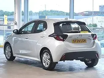 Used Mazda 2 Center-Line 116 HP (85 kW) 2024 White Hatchback