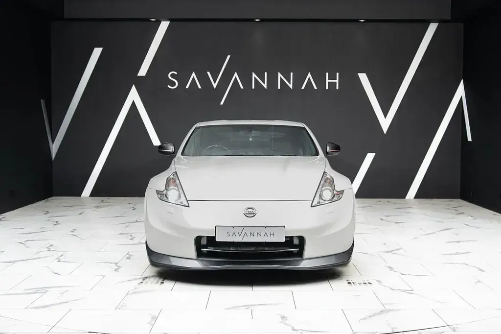 Used Nissan 370Z Nismo 344 HP (253 kW) 2013 White Coupe