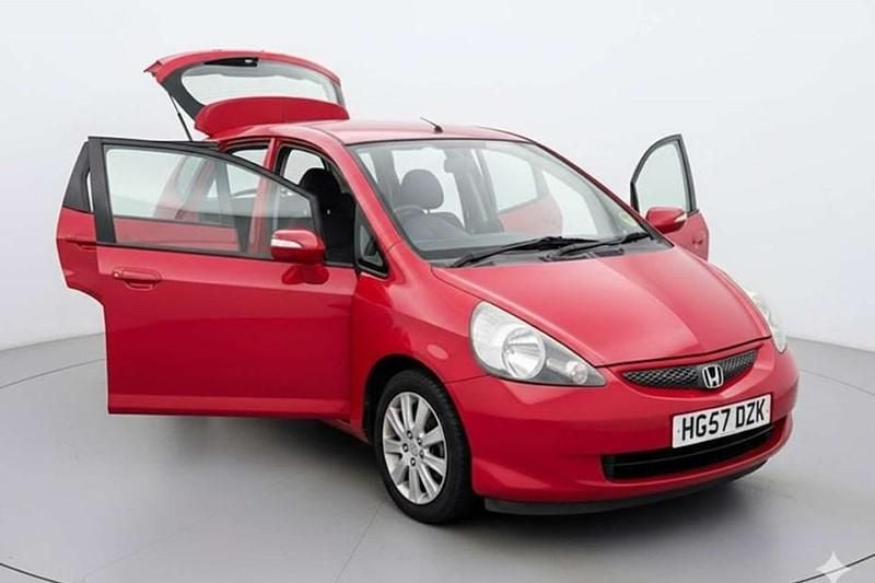 Used Honda Jazz SE 82 HP (60 kW) 2007 Red Hatchback
