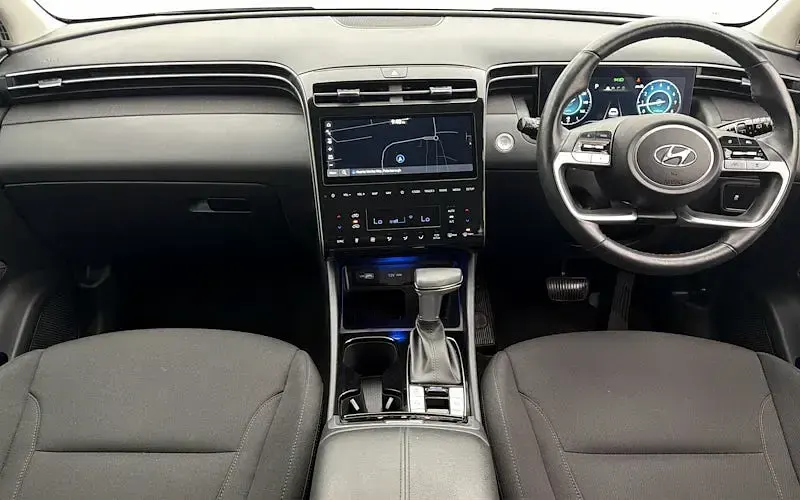 Used Hyundai Tucson Premium 180 HP (132 kW) 2023 Grey SUV