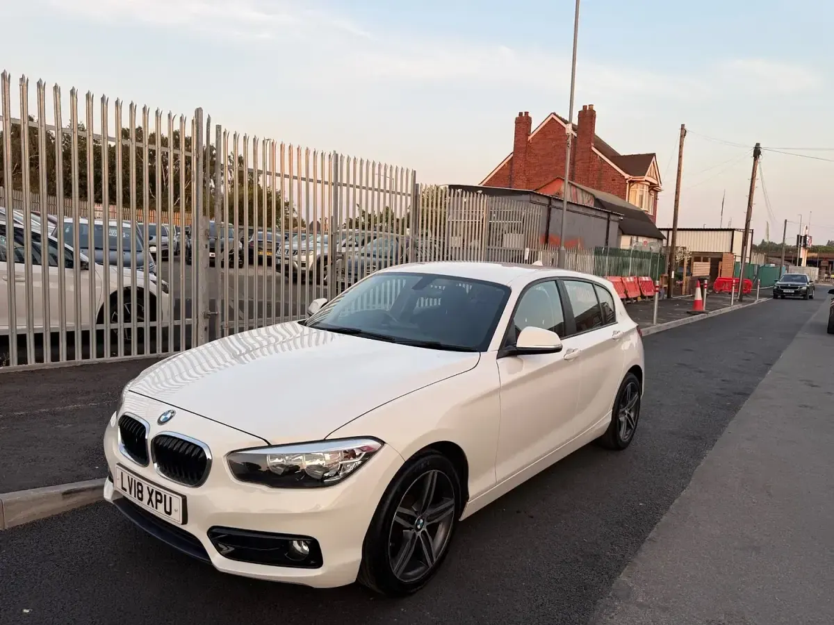 Used BMW 116 Sport Line 2018 White Hatchback
