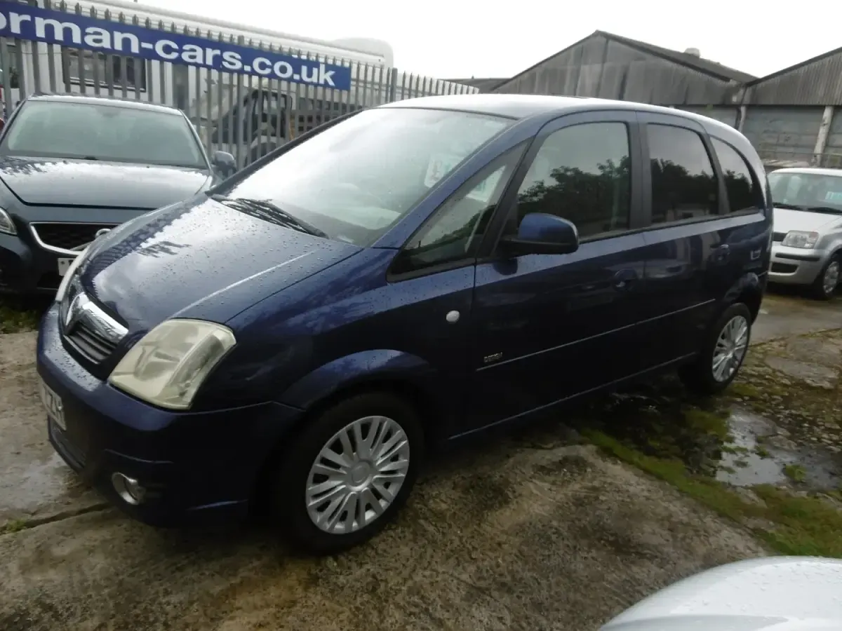 Used Vauxhall Meriva Design Edition 2007 Blue MPV