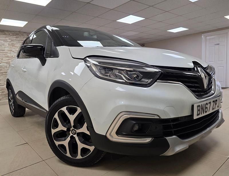 White Used 2017 Renault Captur Signature SUV | £6,250 (Super price) - Image 1/4
