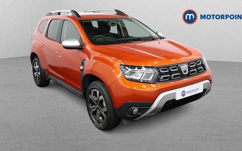 Used Dacia Duster Prestige 116 HP (85 kW) 2021 Orange SUV