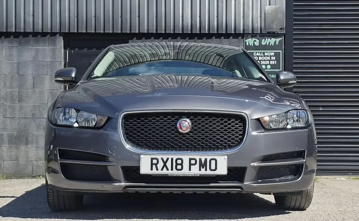 Used Jaguar XE Prestige 163 HP (119 kW) 2018 Grey Sedan