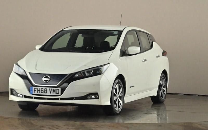 White Used 2019 Nissan Leaf Acenta Hatchback | £7,690 (Good price) - Image 1/4