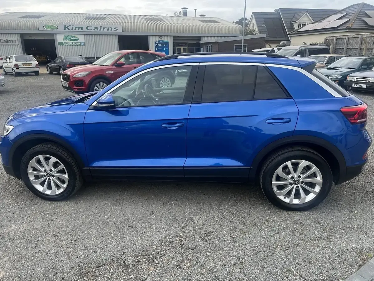 Used VW T-Roc Match 2024 Blue SUV