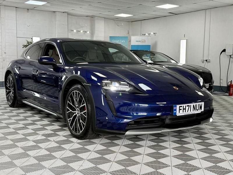 Used Porsche Taycan Cross Turismo 419 kW (571 HP) 2021 Blue Estate