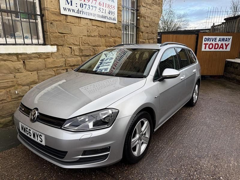 Used VW Golf VII Edition 115 HP (84 kW) 2016 Silver Estate