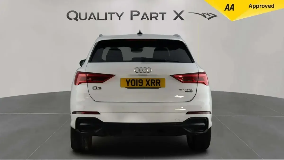 Second-hand Audi Q3 S-Line 230 CP (169 kW) 2019 Alb SUV