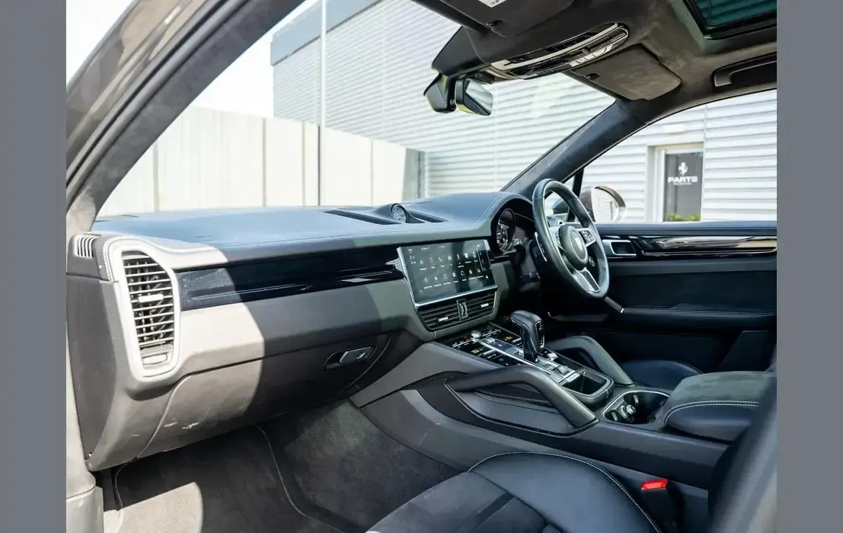 Used Porsche Cayenne GTS 453 HP (333 kW) 2023 Grey SUV