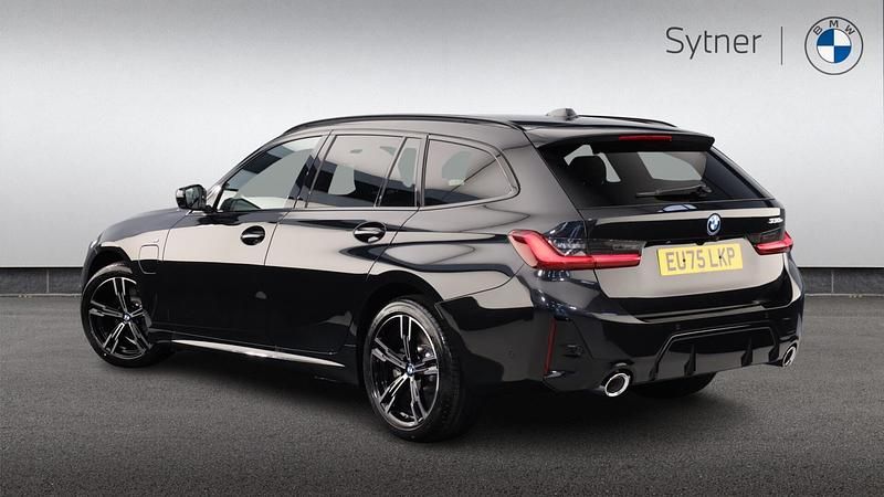 Used BMW 330e M Sport 288 HP (211 kW) 2025 Black Estate