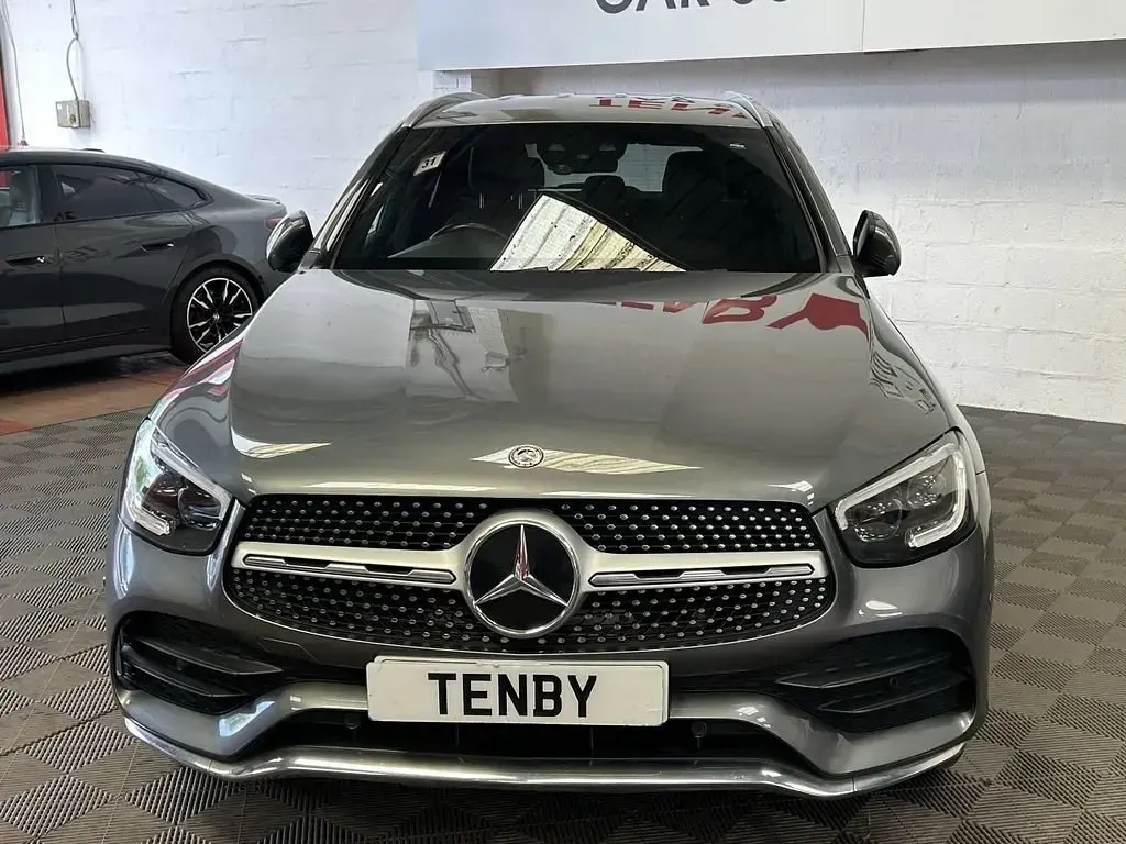 Second-hand Mercedes GLC220 AMG line 194 CP (142 kW) 2021 Gri SUV