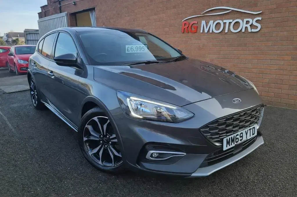 Used Ford Focus Active X 125 HP (91 kW) 2020 Grey Hatchback