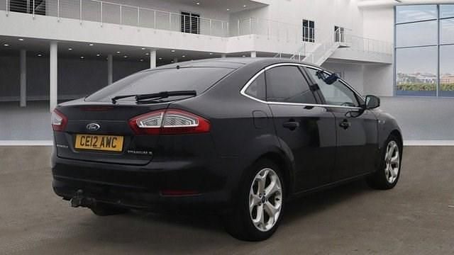 Used Ford Mondeo Titanium X 163 HP (119 kW) 2012 Black Hatchback