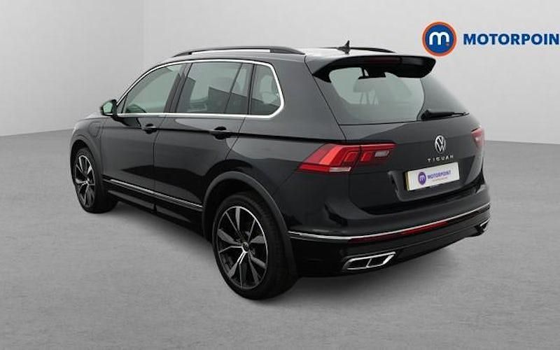 Used VW Tiguan R-line 245 HP (180 kW) 2023 Black SUV