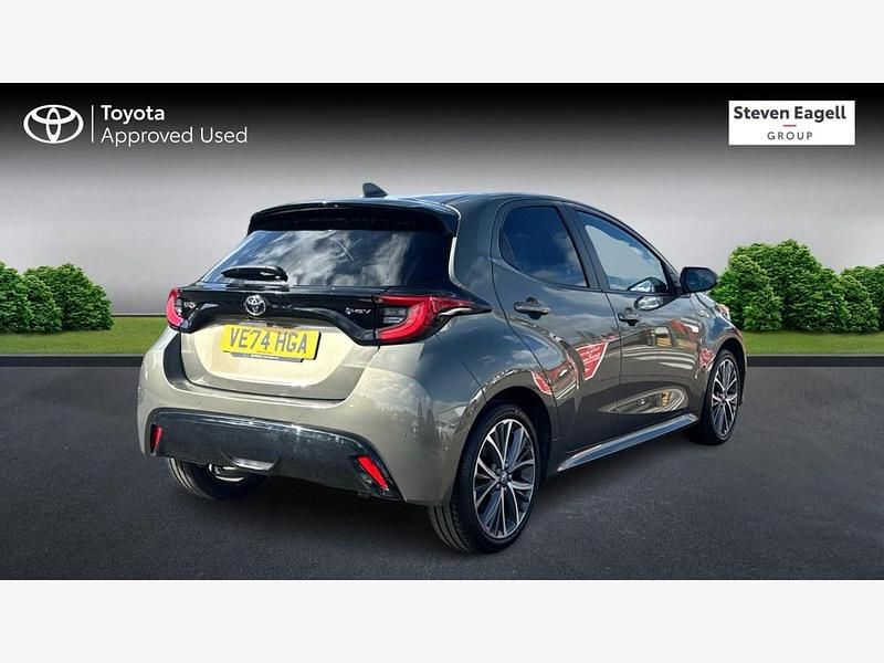Used Toyota Yaris Hybrid 2024 Bronze Hatchback