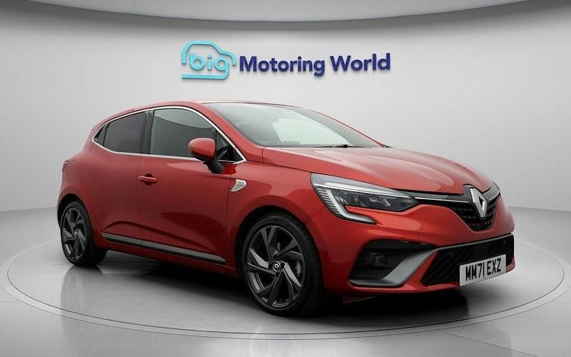 Used Renault Clio V RS Line 140 HP (102 kW) 2022 Red Hatchback