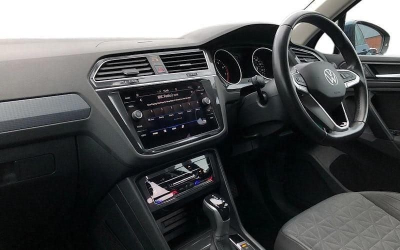 Used VW Tiguan Life 150 HP (110 kW) 2023 SUV
