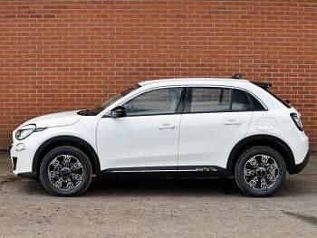 New Fiat 600 100 HP (73 kW) 2026 Pastel  white SUV