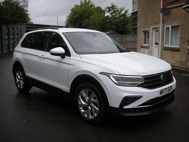 White Used 2023 VW Tiguan Life SUV | £18,995 (Fair price) - Image 1/4