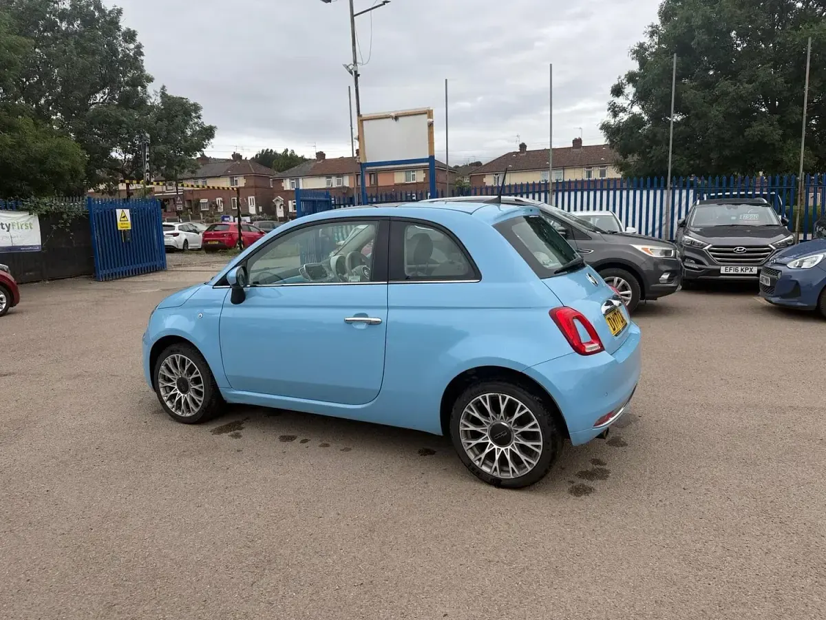 Used Fiat 500 Lounge 2017 Blue Hatchback