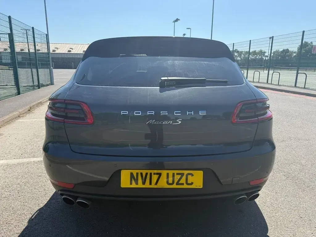 Used Porsche Macan 340 HP (250 kW) 2017 Grey SUV