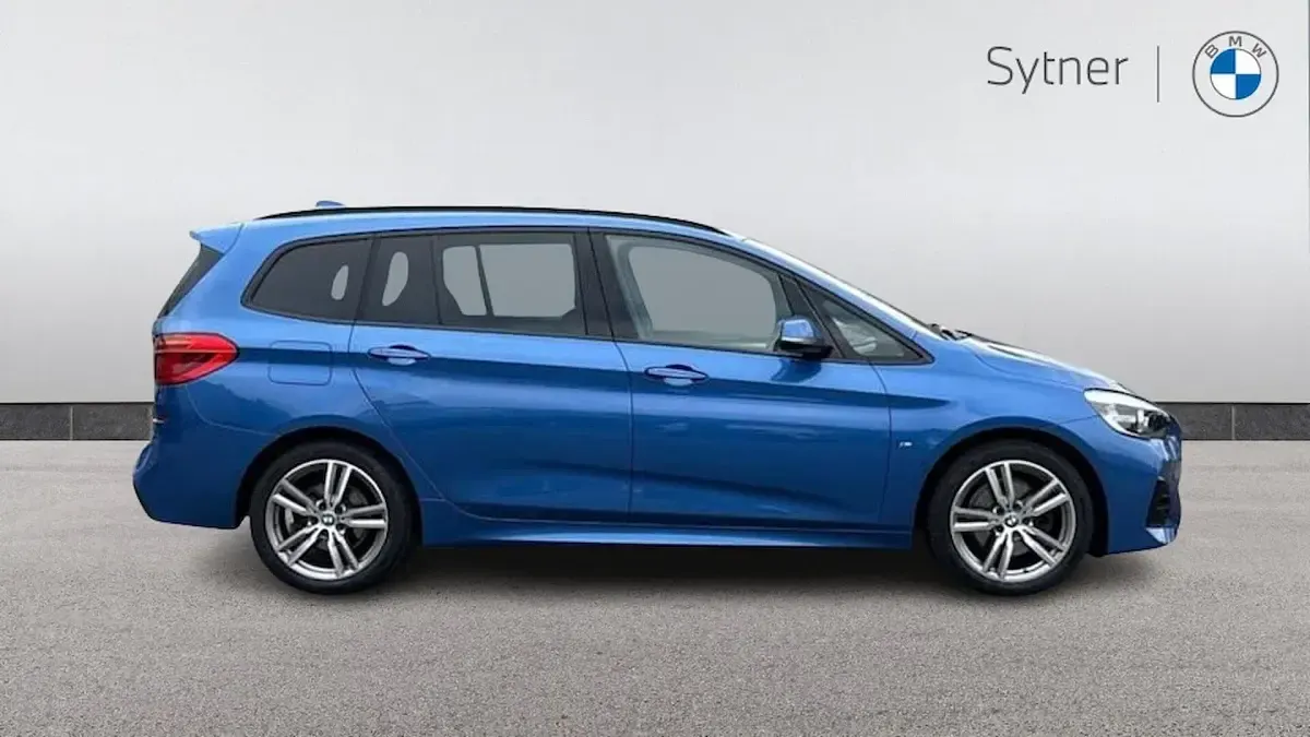 Used BMW 218 Gran Tourer M Sport 138 HP (101 kW) 2020 Blue MPV