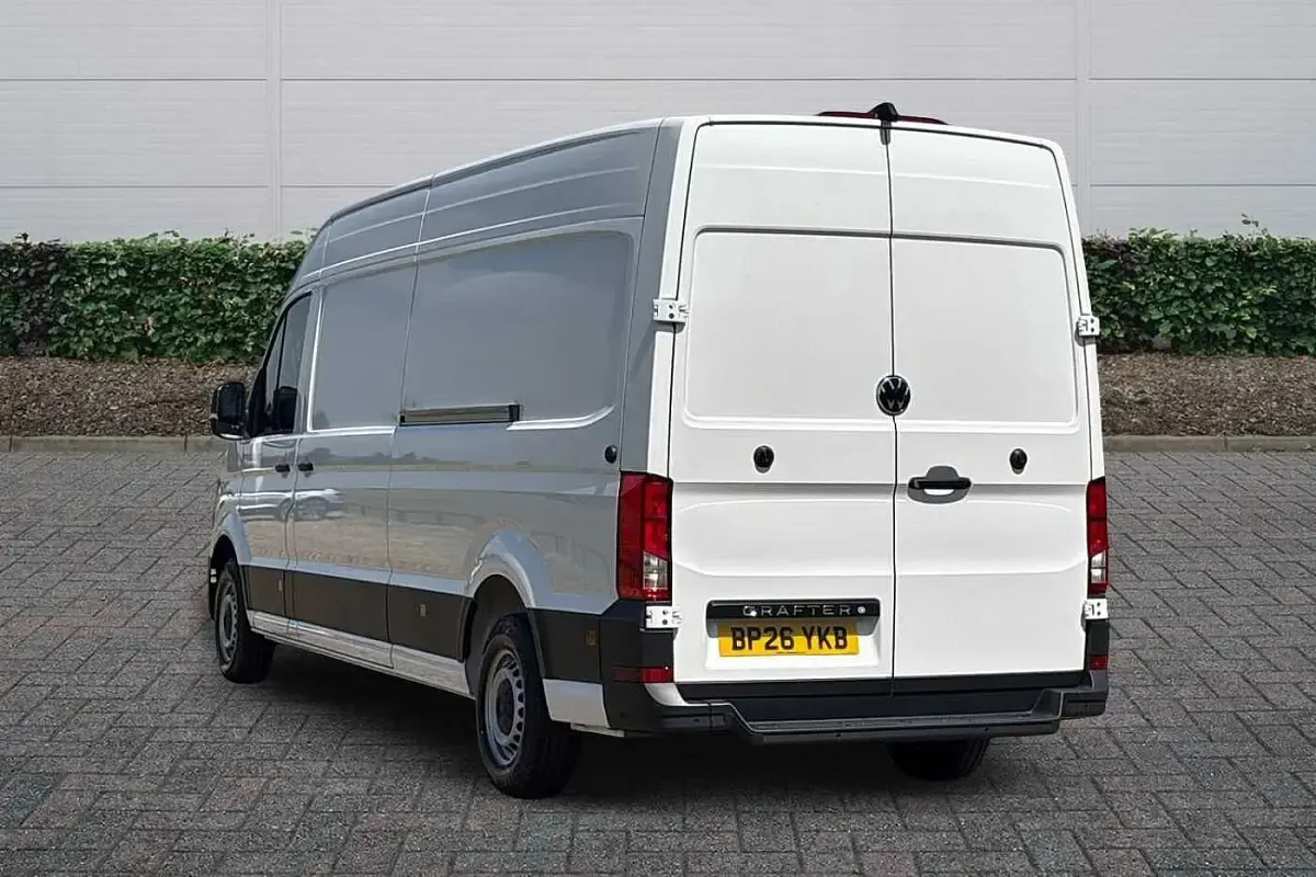 New VW Crafter 140 HP (102 kW) 2026 Candy white Van