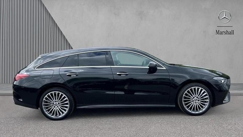 Usado Mercedes E250 AMG Line Premium 218 HP (160 kW) 2025 Preto