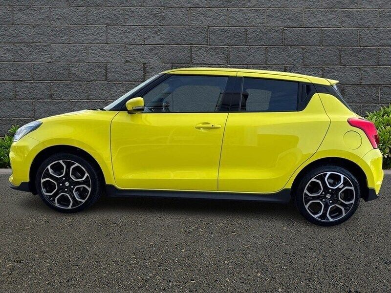 Used Suzuki Swift Sport 127 HP (93 kW) 2020 Yellow Hatchback