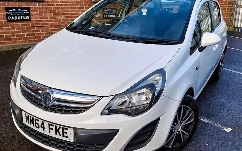 Used Vauxhall Corsa Design Edition 75 HP (55 kW) 2014 Hatchback