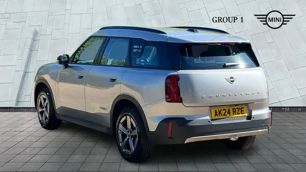 Used Mini Countryman Classic 170 HP (125 kW) 2024 Silver SUV