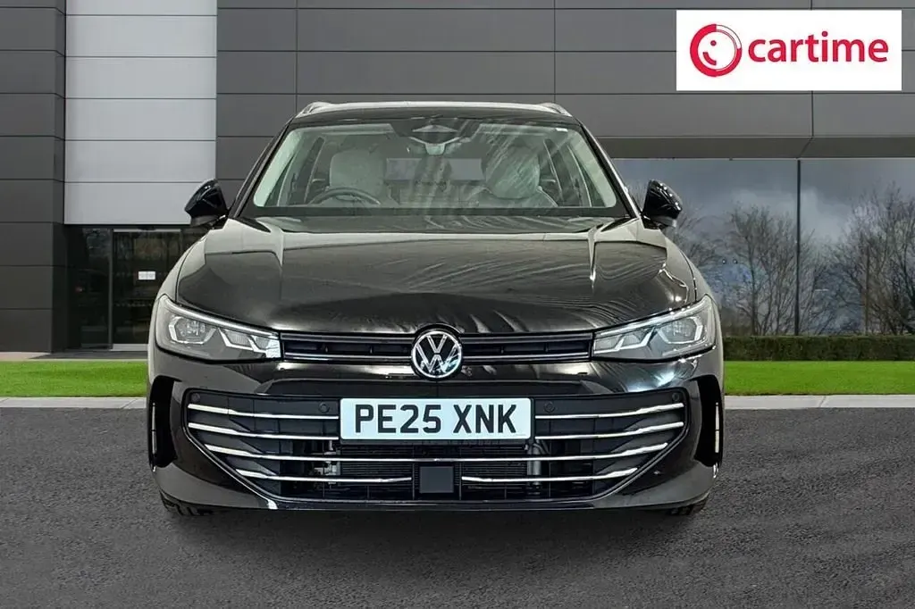 Usado VW Passat Life 2025 Preto Carrinha